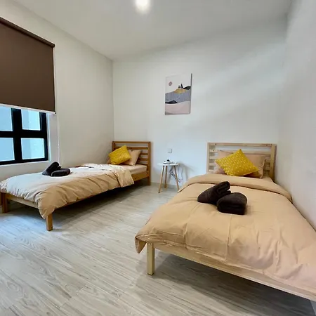 Luxe Suasana With Hot Tub By Yohome Homestay Johor Bahru Exterior photo