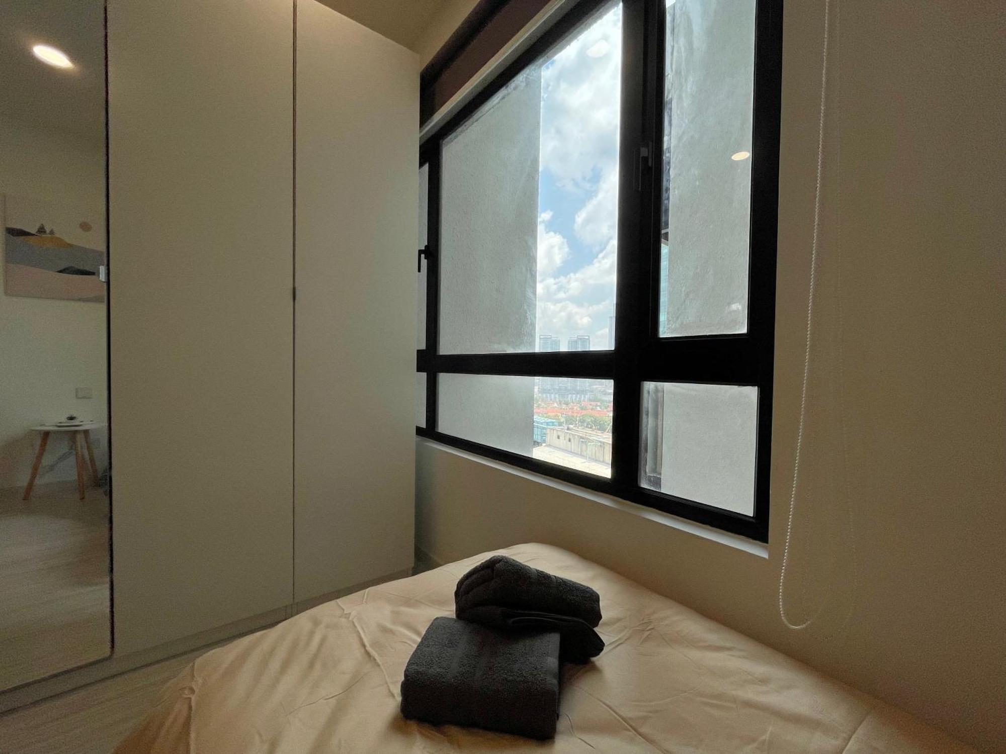Luxe Suasana With Hot Tub By Yohome Apartment