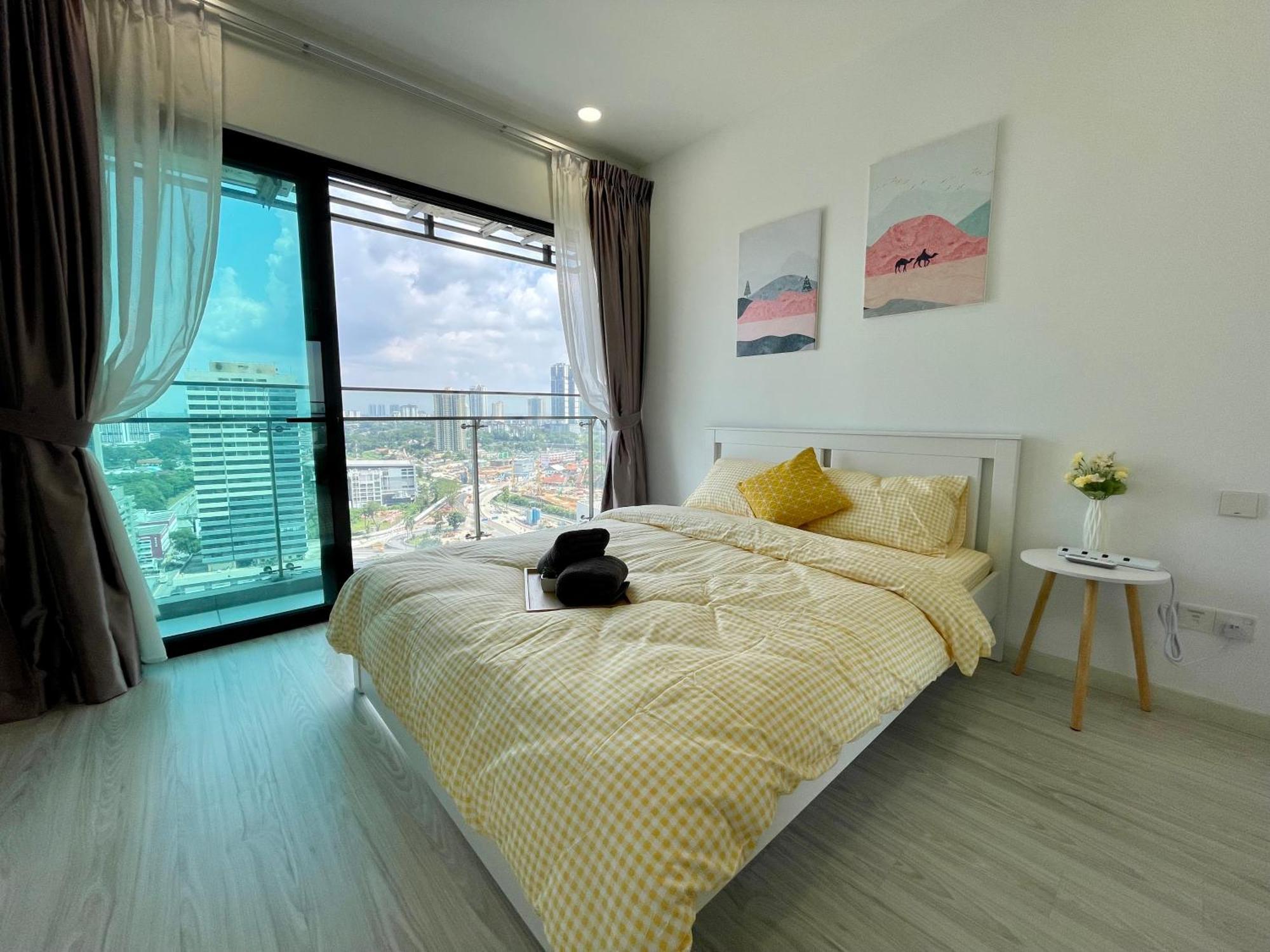 Luxe Suasana With Hot Tub By Yohome Apartment