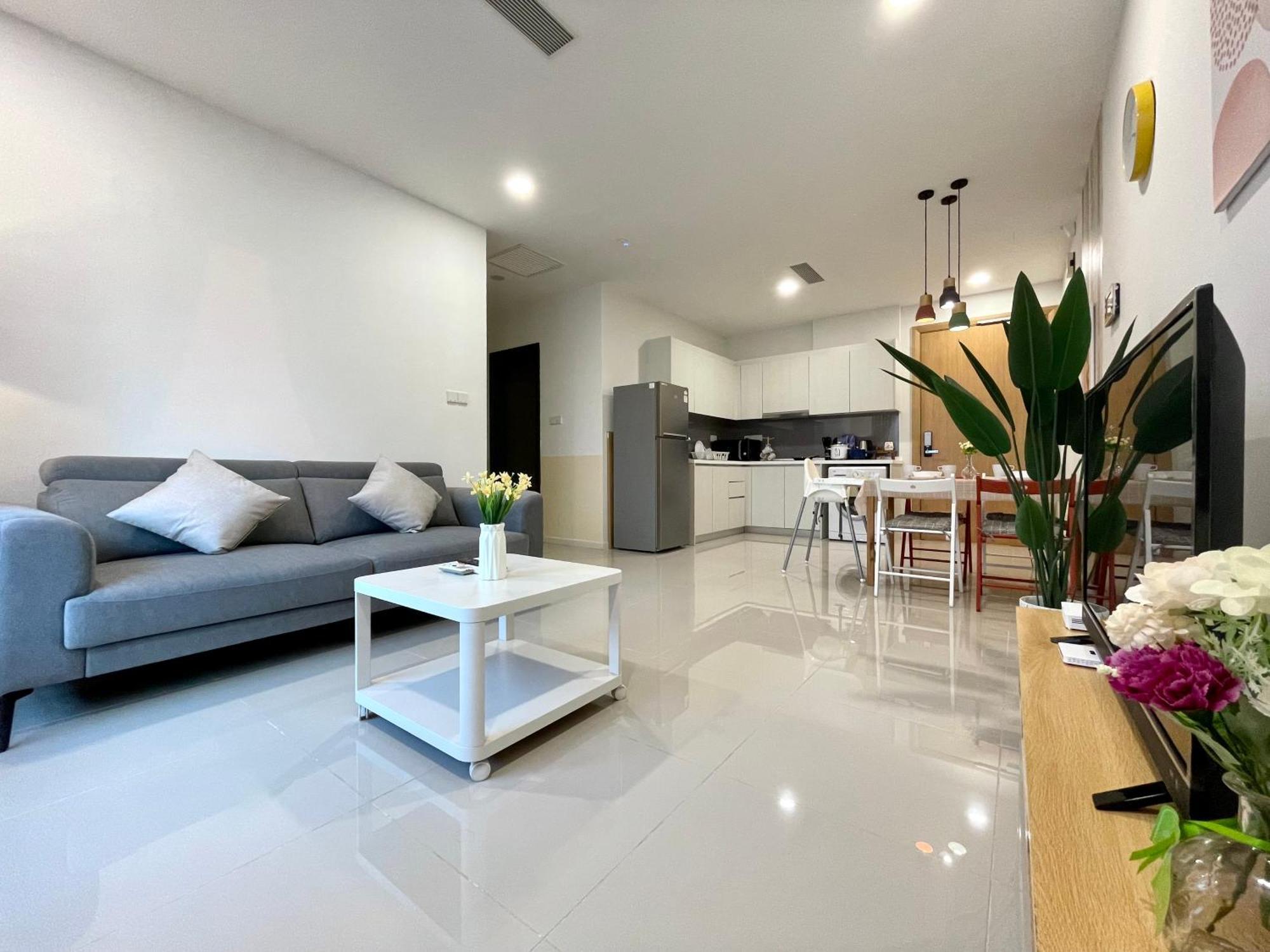 Luxe Suasana With Hot Tub By Yohome Johor Bahru
